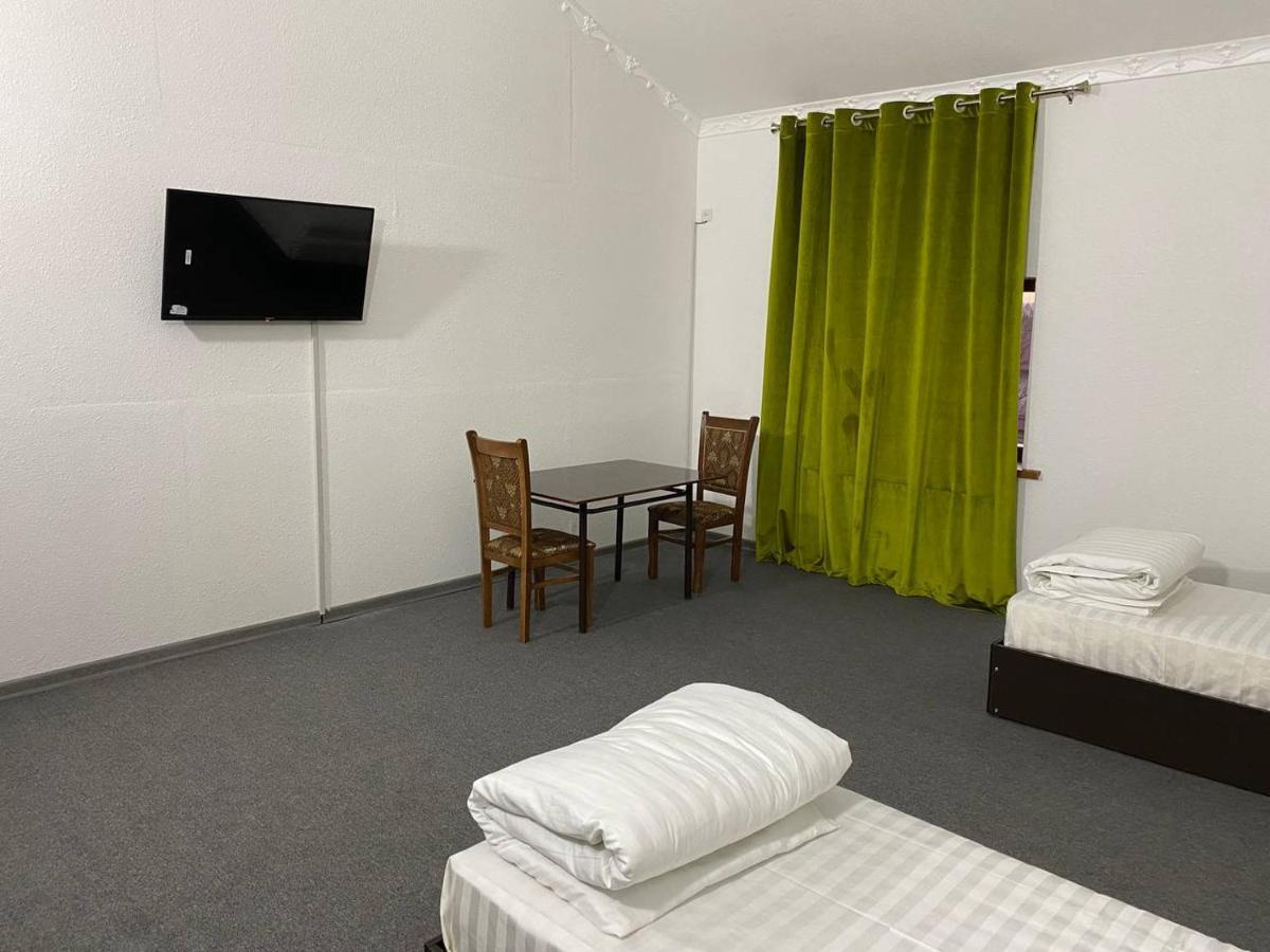 Green Apple Guest House Ташкент Екстериор снимка