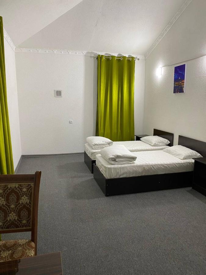 Green Apple Guest House Ташкент Екстериор снимка