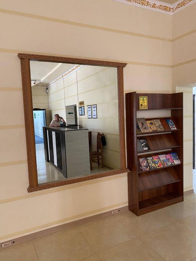 Green Apple Guest House Ташкент Екстериор снимка